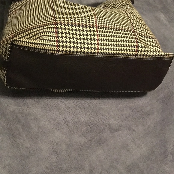 NEVER USED Chaps Classic Chic Plaid Bag Checkered - Picture 8 of 15
